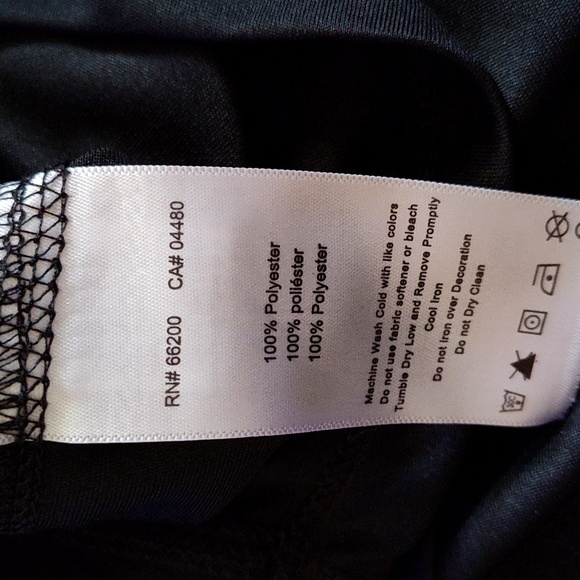 Asics Women's NWT Ready Set V Neck Top Sz L - Picture 6 of 6